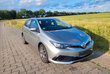 Toyota Auris Gebrauchtwagen