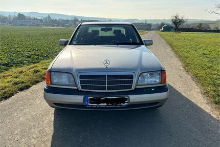 Mercedes-Benz C 180 Gebrauchtwagen