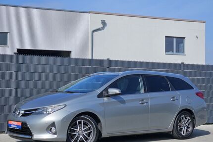 Toyota Auris Gebrauchtwagen