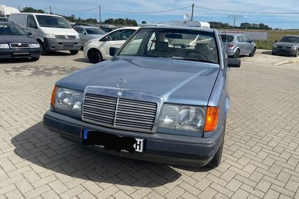 Mercedes-Benz 230 Gebrauchtwagen