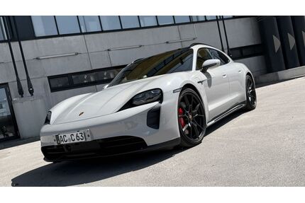 Porsche Taycan Gebrauchtwagen