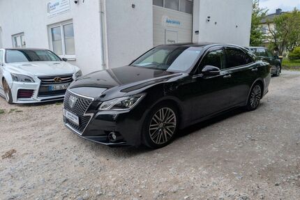 Toyota Crown Gebrauchtwagen