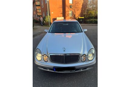 Mercedes-Benz E 220 Gebrauchtwagen