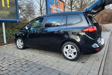 Opel Zafira Tourer Gebrauchtwagen