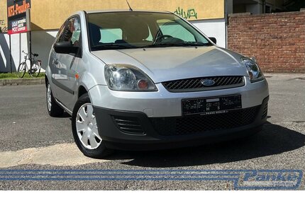 Ford Fiesta Ambiente 1.3*Radio/CD*AUX*Klima* 