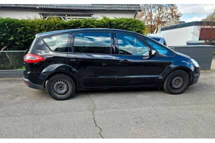 Ford S-Max Gebrauchtwagen