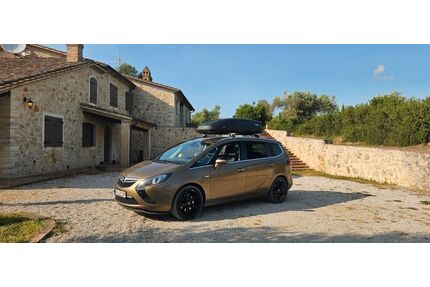 Opel Zafira Tourer Gebrauchtwagen