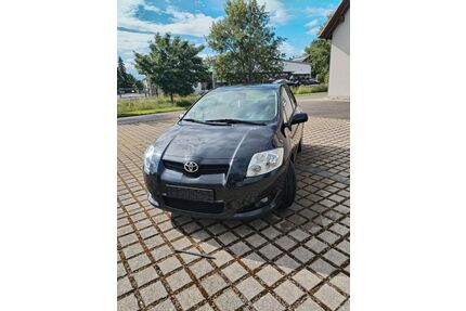 Toyota Auris Gebrauchtwagen