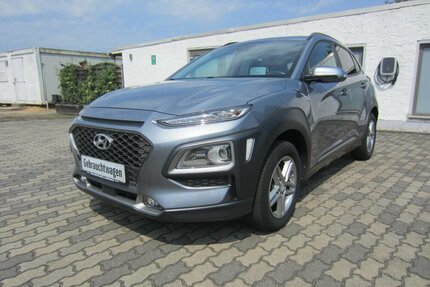Hyundai Kona Premium 2WD 