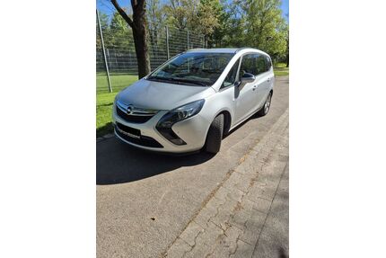 Opel Zafira Tourer Gebrauchtwagen