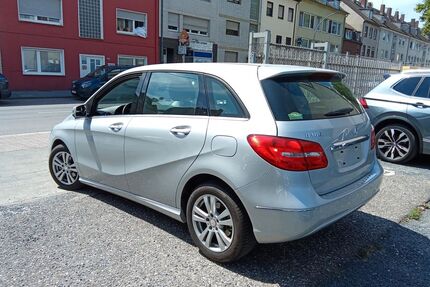 Mercedes-Benz B 180 Gebrauchtwagen