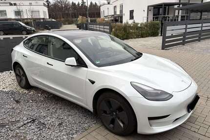 Tesla Model 3 Gebrauchtwagen