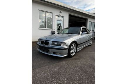 BMW 323 Gebrauchtwagen