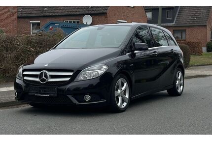 Mercedes-Benz B 180 Gebrauchtwagen