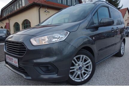 Ford Tourneo Courier Gebrauchtwagen