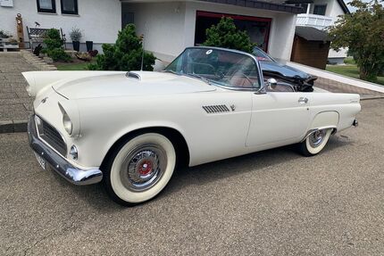 Ford Thunderbird Oldtimer