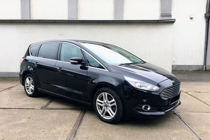 Ford S-Max Gebrauchtwagen