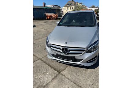 Mercedes-Benz B 180 Gebrauchtwagen