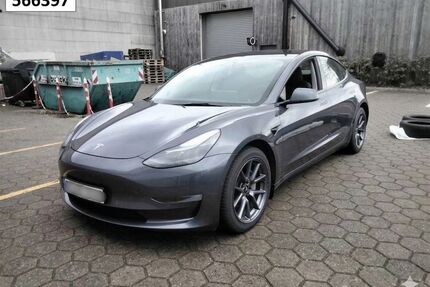 Tesla Model 3 Gebrauchtwagen