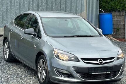 Opel Astra Gebrauchtwagen
