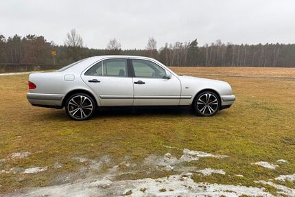 Mercedes-Benz E 200 Gebrauchtwagen