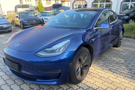 Tesla Model 3 Gebrauchtwagen