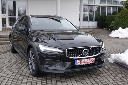 Volvo V60 Cross Country Gebrauchtwagen
