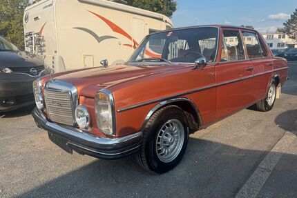 Mercedes-Benz 220 Gebrauchtwagen