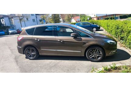 Ford S-Max Gebrauchtwagen