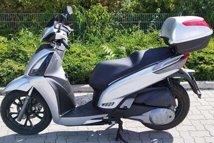 Kymco People GT300i Gebrauchtwagen