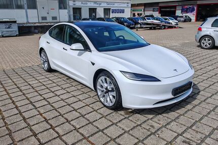 Tesla Model 3 Gebrauchtwagen