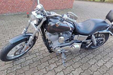 Harley Davidson Dyna Super Glide Gebrauchtwagen