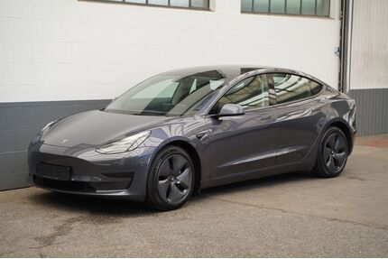 Tesla Model 3 Gebrauchtwagen