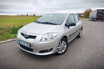 Toyota Auris Gebrauchtwagen