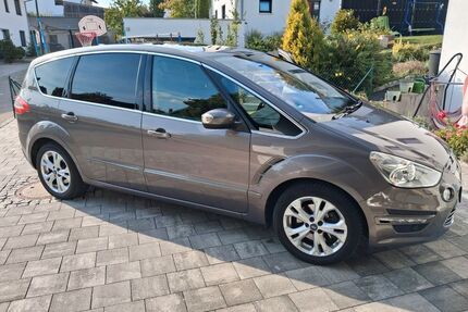 Ford S-Max Gebrauchtwagen