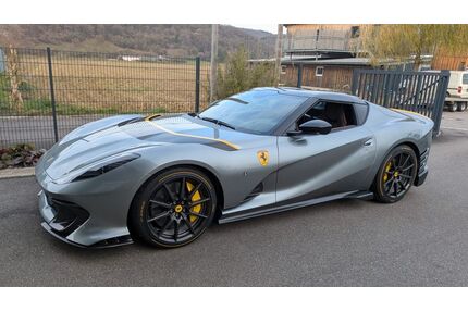 Ferrari 812 Gebrauchtwagen