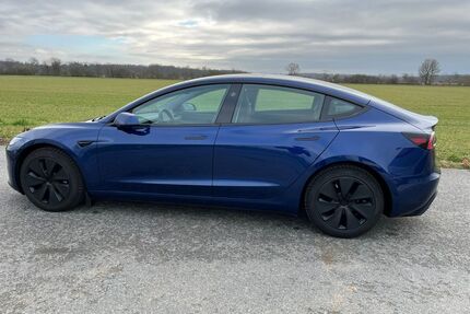 Tesla Model 3 Gebrauchtwagen