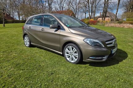 Mercedes-Benz B 180 Gebrauchtwagen