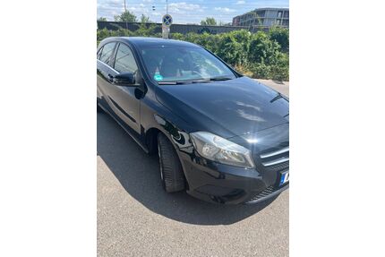 Mercedes-Benz A 180 Gebrauchtwagen