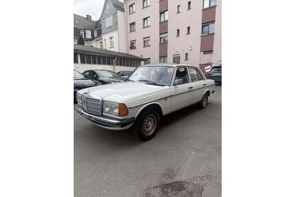 Mercedes-Benz 300 Gebrauchtwagen