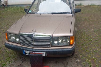 Mercedes-Benz 190 Gebrauchtwagen