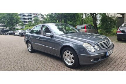 Mercedes-Benz E 200 Gebrauchtwagen