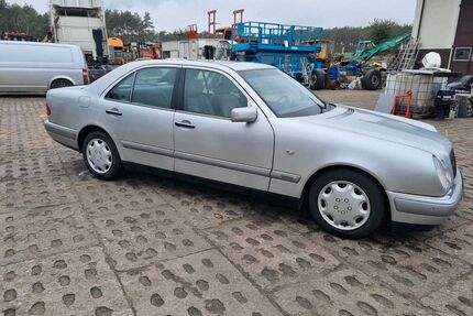 Mercedes-Benz E 290 Gebrauchtwagen