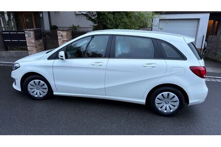 Mercedes-Benz B 180 Gebrauchtwagen