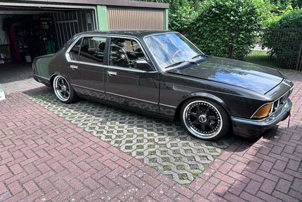BMW 732 Gebrauchtwagen