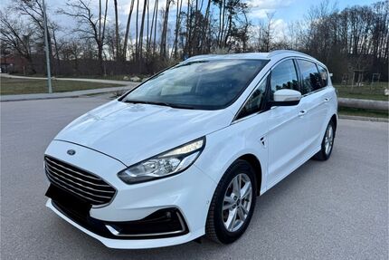 Ford S-Max Gebrauchtwagen