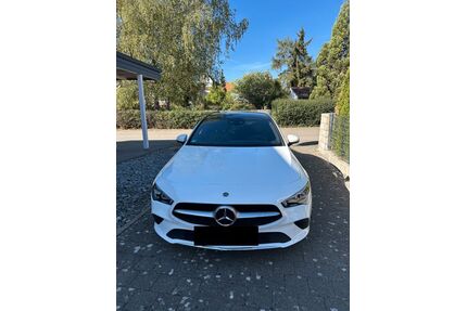 Mercedes-Benz CLA 180 Shooting Brake Gebrauchtwagen