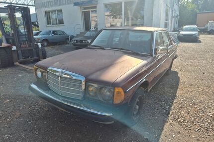 Mercedes-Benz 240 Gebrauchtwagen