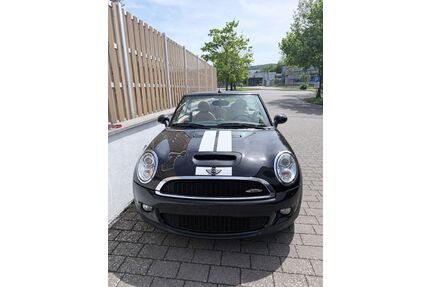 Mini John Cooper Works Cabrio Gebrauchtwagen