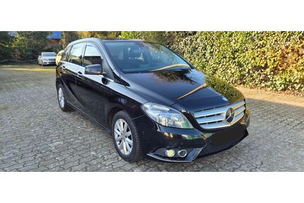 Mercedes-Benz B 180 Gebrauchtwagen